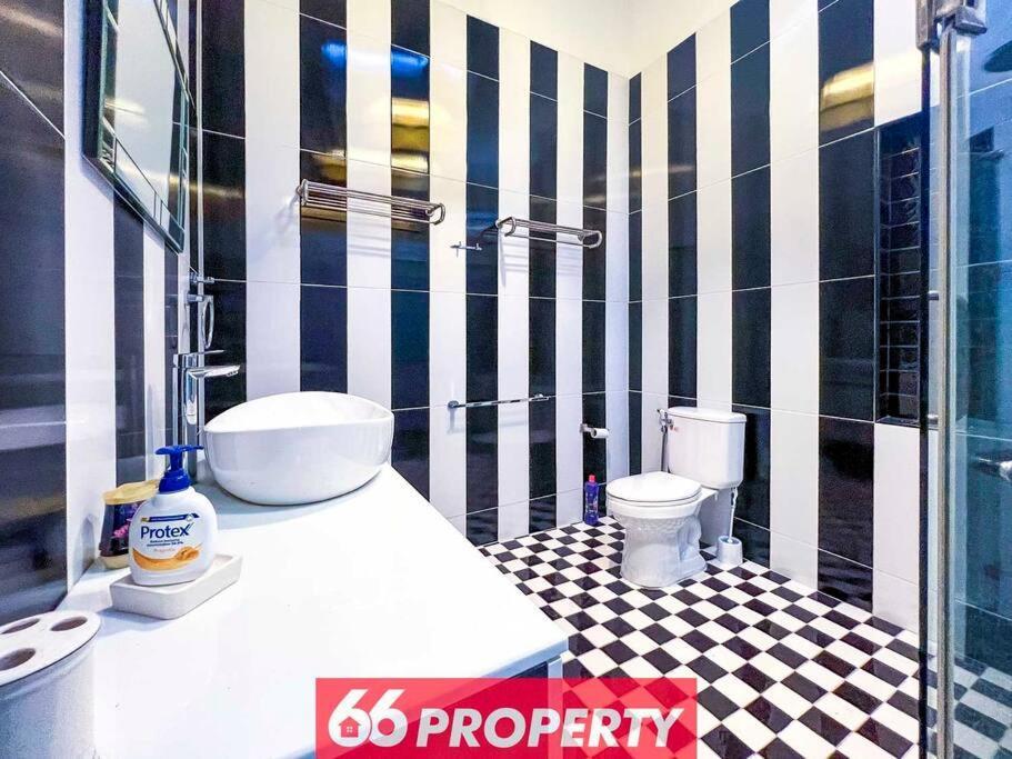 Chic Townhouse In Old Holiday home Chiang Mai